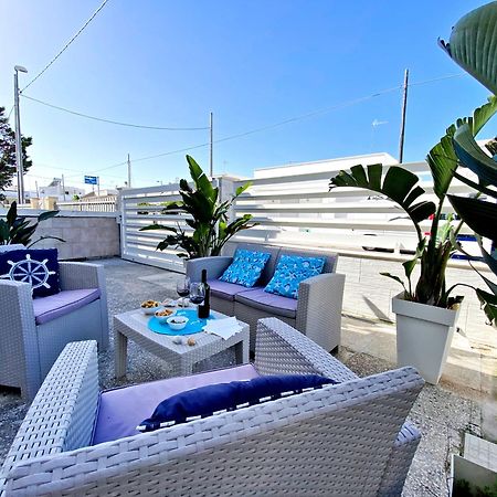 Aria Di Mare Mancaversa - Elegante Appartamento มารีนา ดี มันกาแวร์ซา ภายนอก รูปภาพ