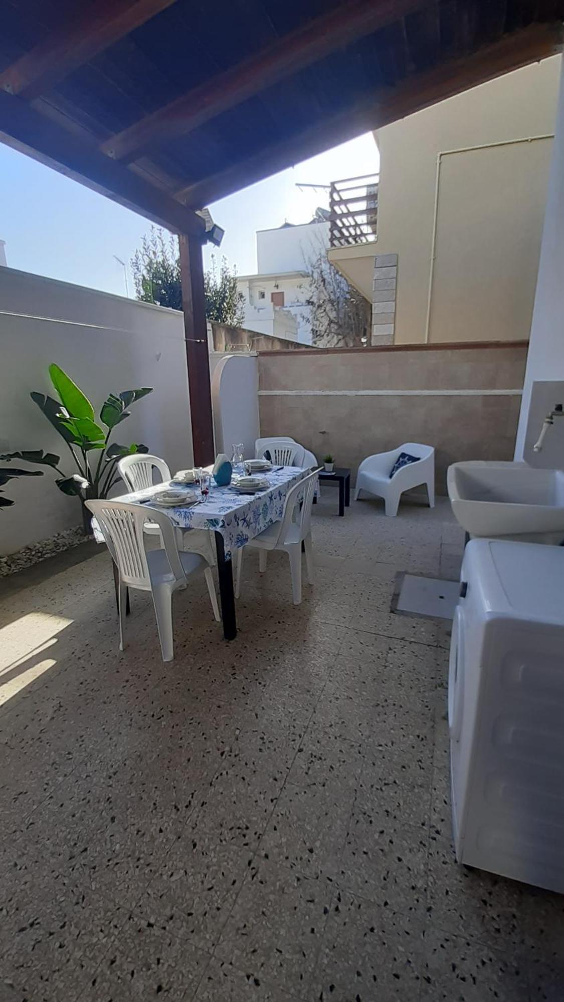 Aria Di Mare Mancaversa - Elegante Appartamento มารีนา ดี มันกาแวร์ซา ภายนอก รูปภาพ